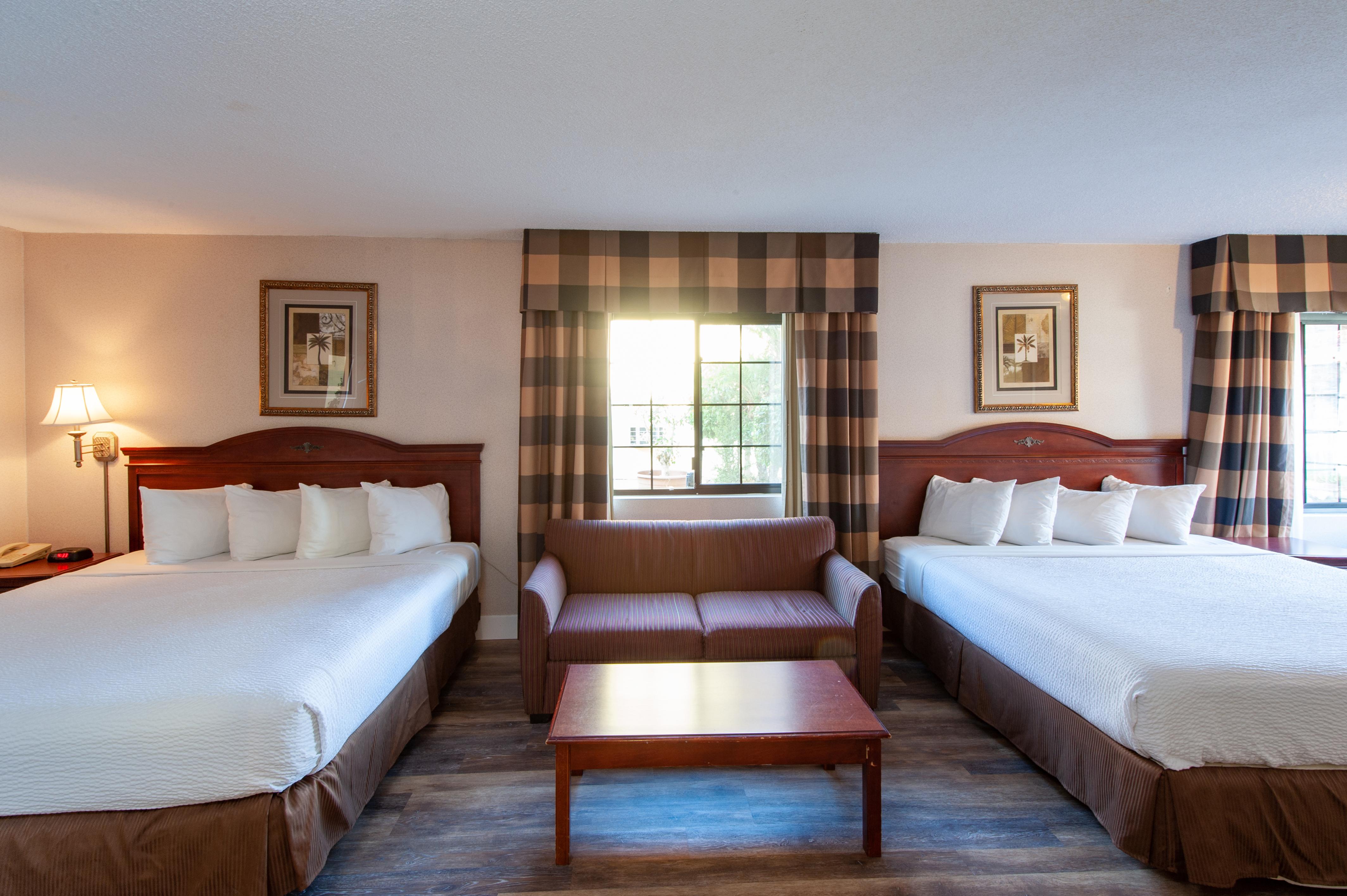 Studio City Court Yard Hotel Rom bilde